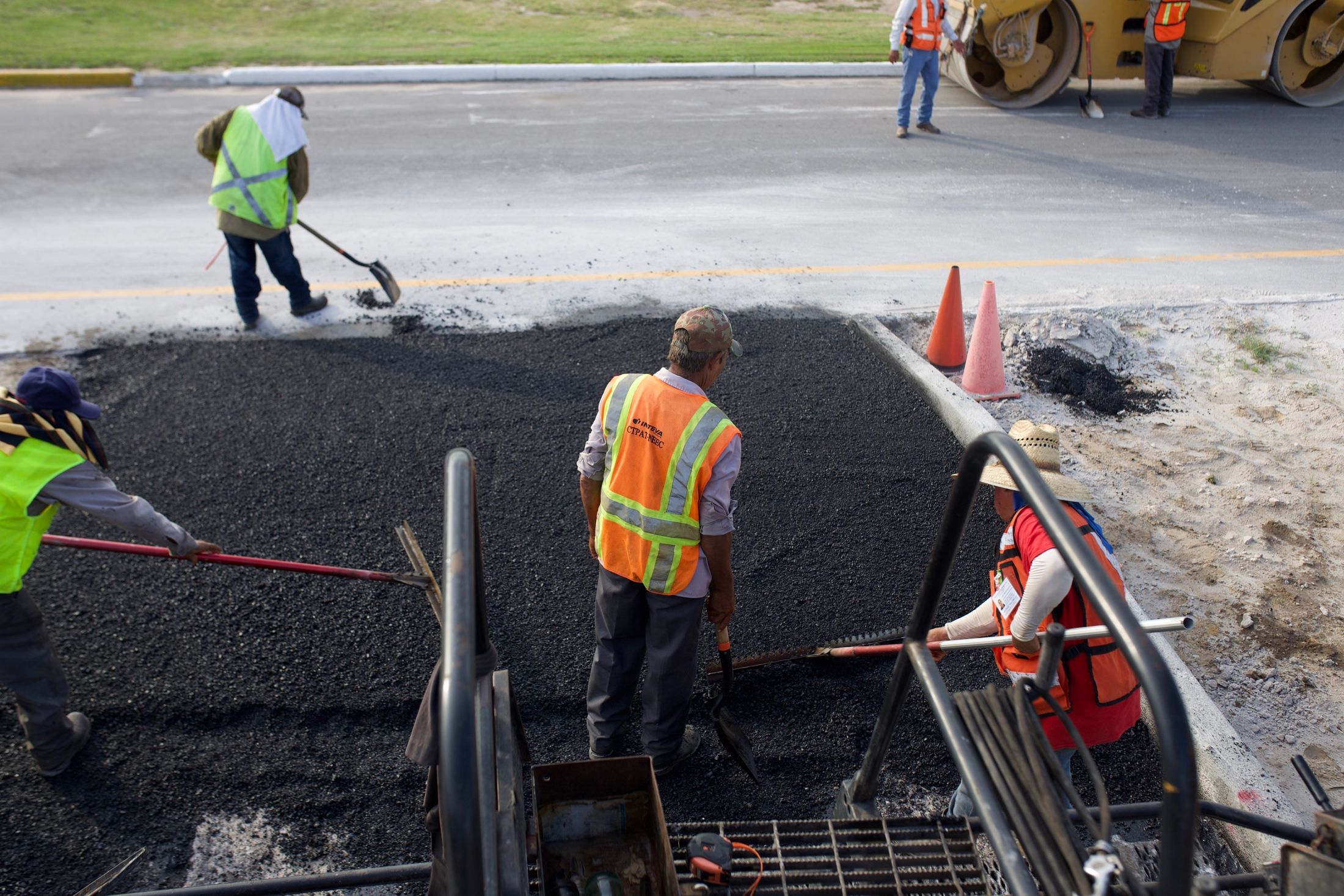 Asphalt paving serving Albany, NY